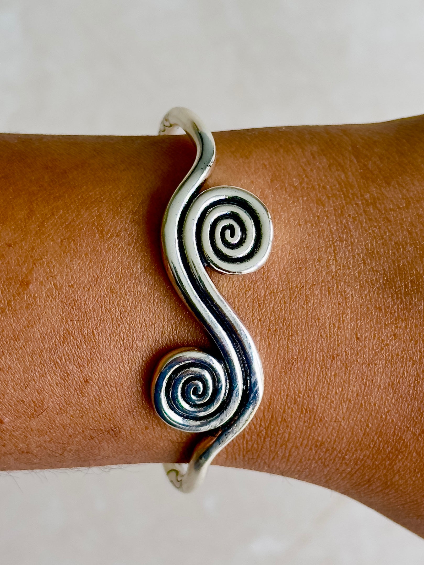 Wave Bangle Silver