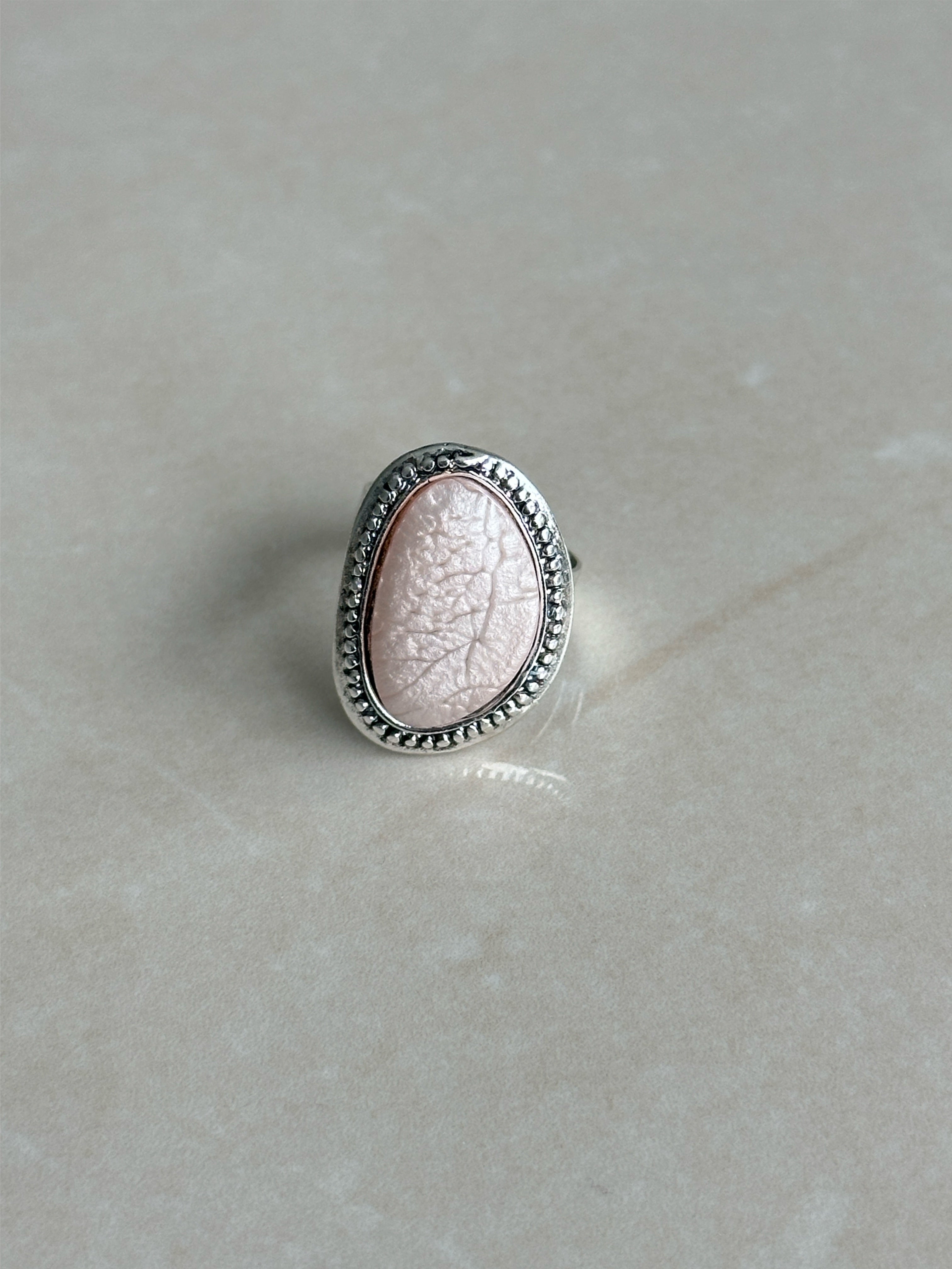 Sunset Glow Ring Silver