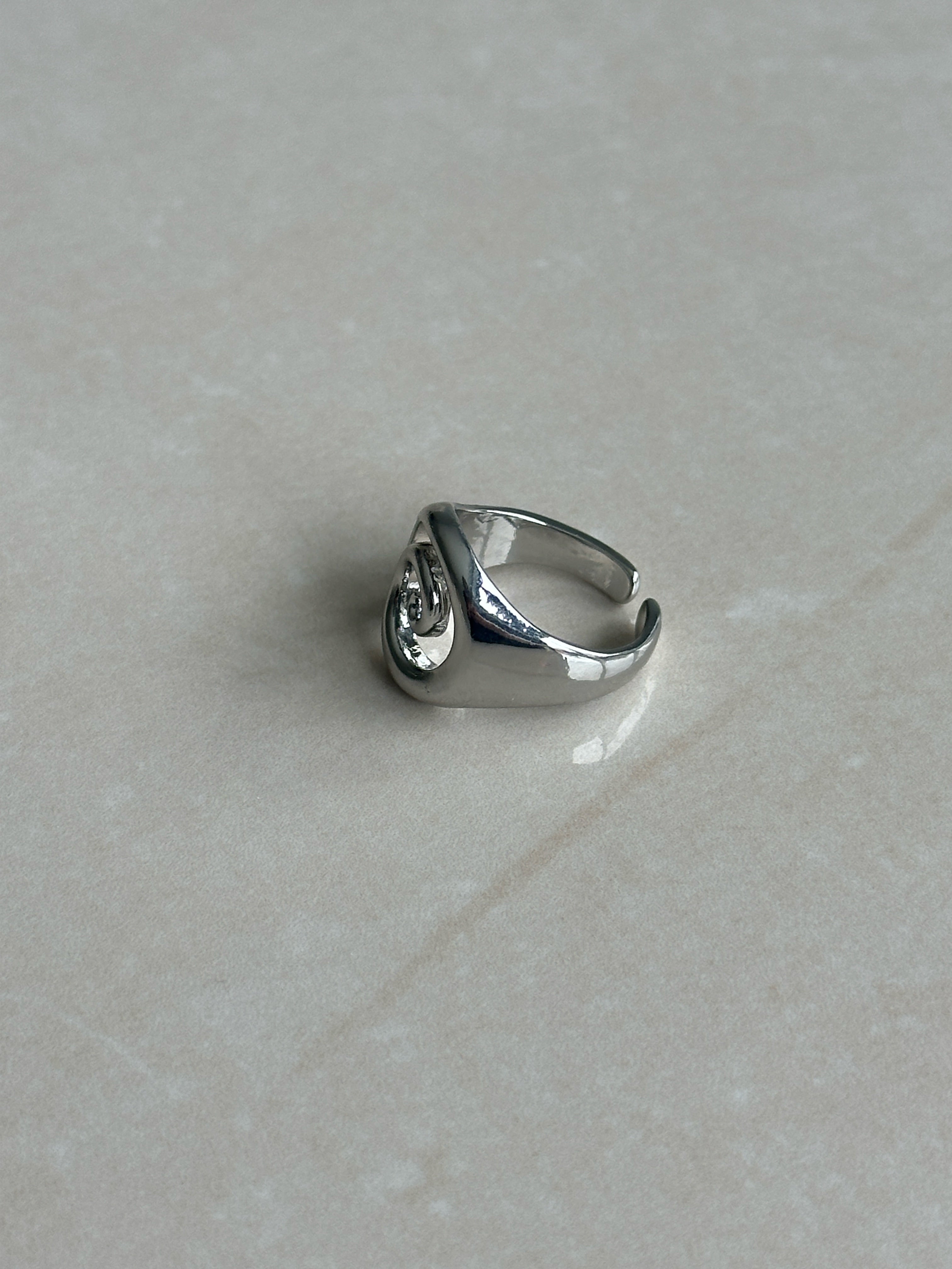 Swirl Ring Silver