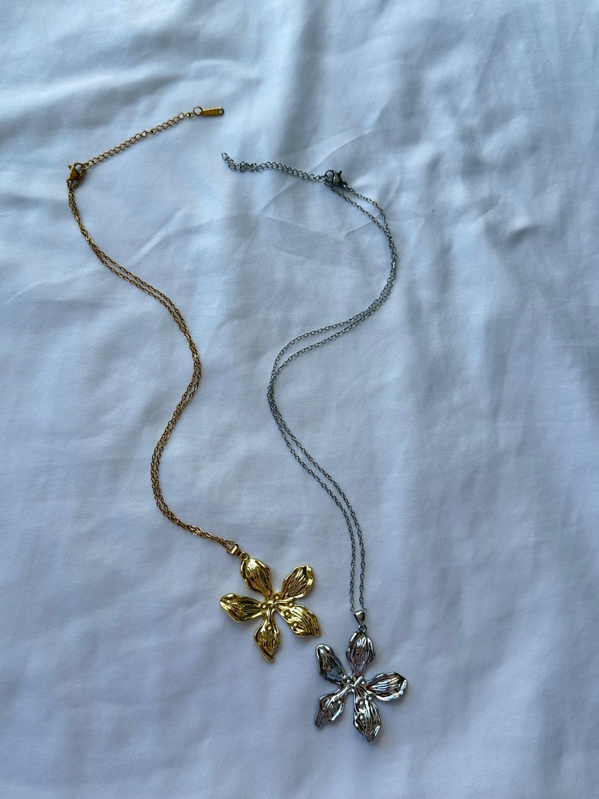 Flora Necklace Gold