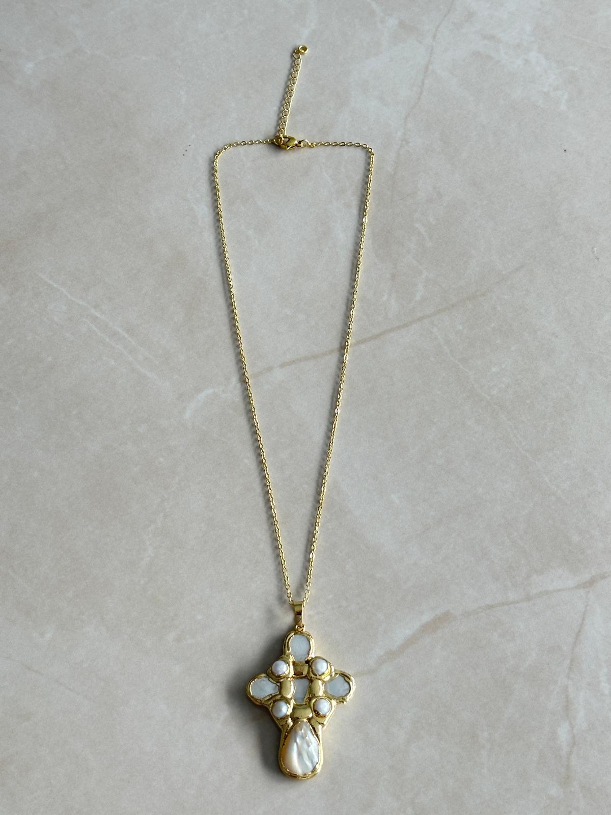 Lucía Necklace