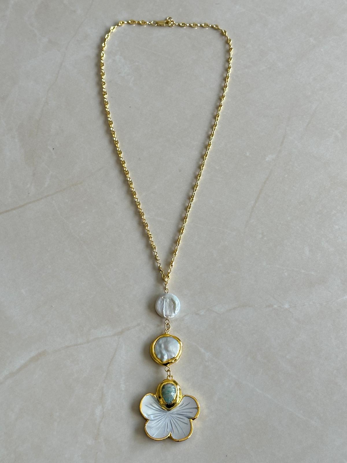 Island Bloom Necklace